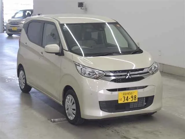 Mitsubishi eK Wagon B33W 2025